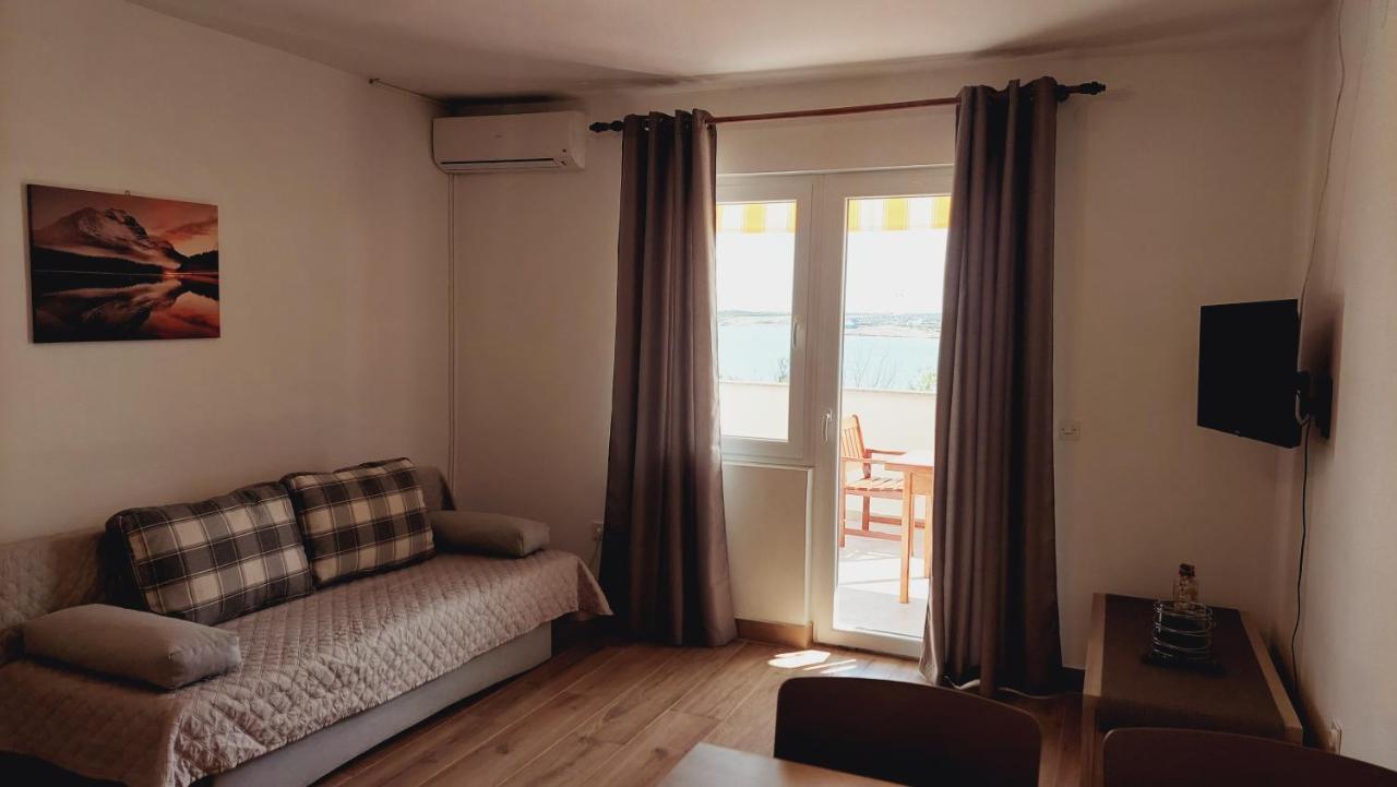 Apartment Nikola Caska
